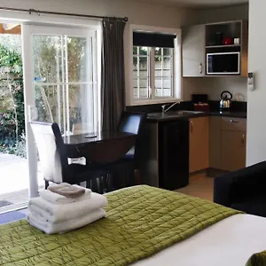 https://cranford-cottages-and-motel.top-hotels-christchurch.com